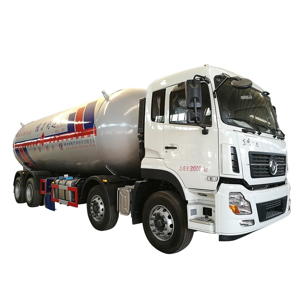 Camion trasporto GPL 8*4 35 Cbm